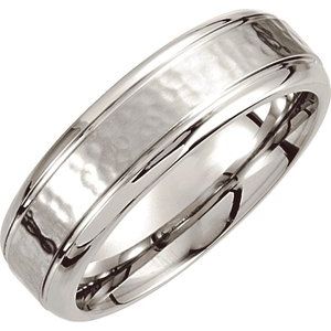 Cobalt 8 mm Stepped-Edge Grooved Comfort-Fit Band with Hammer Finish Size 13