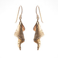 REACTION SHELL EARRINGS | brass